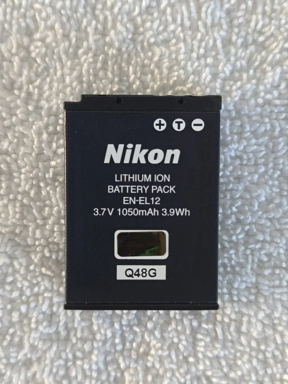 Nikon Coolpix S31 Digital Camera White Waterproof 10.1 MP W/Battery *TESTED*